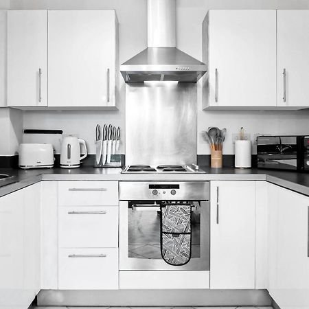 New Luxury City Centre Apartment By Azura Nights Birmingham Luaran gambar