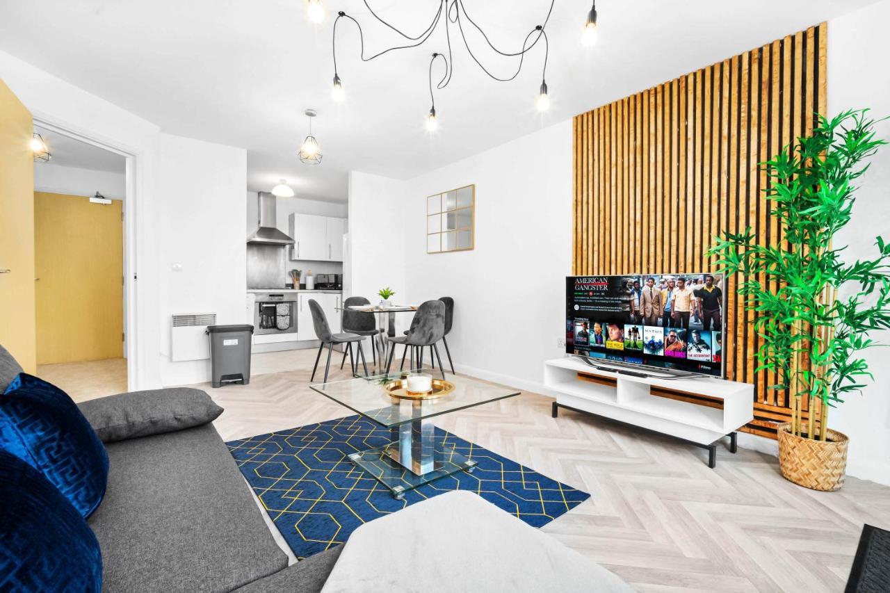 New Luxury City Centre Apartment By Azura Nights Birmingham Luaran gambar